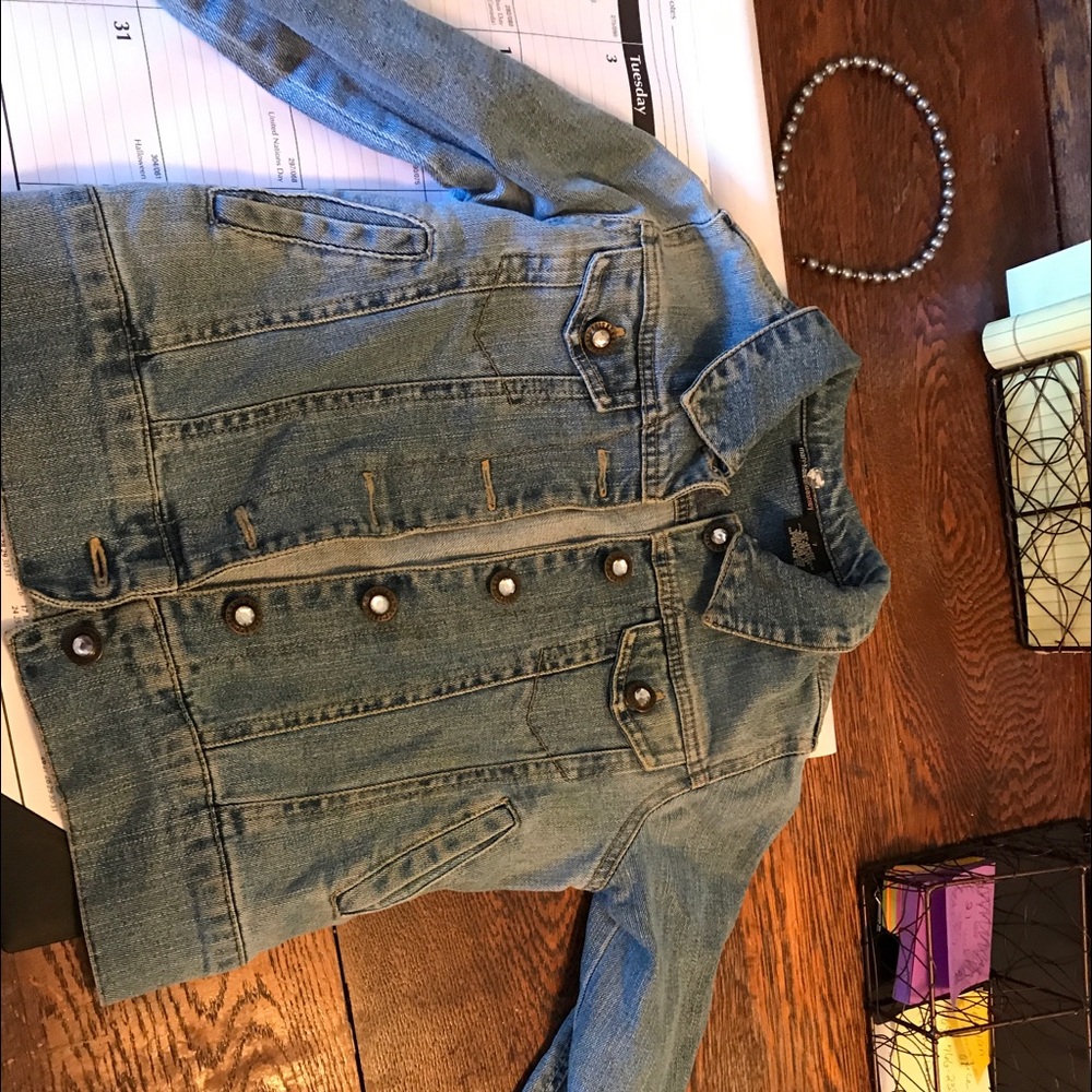 Little girl jean jacket. Size 7